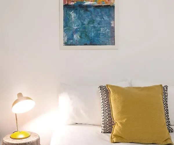 Ana's House Apartman *